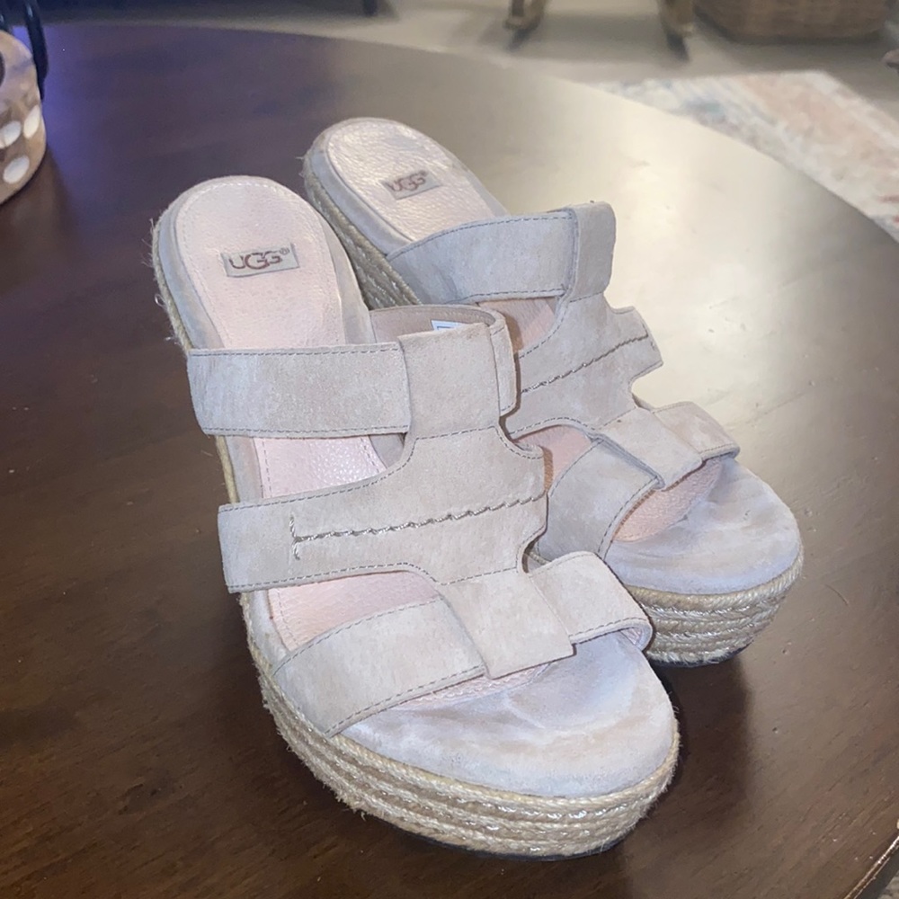 Uggs Slide
